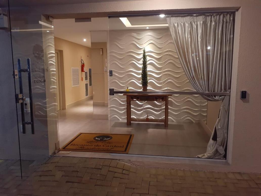 Residencial Recanto Do Cardeal Бомбиньяс Экстерьер фото